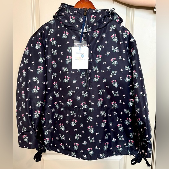 NWT Moncler Mirtus Giubbotto Floral Down Jacket size 1/S (MSRP $1590)